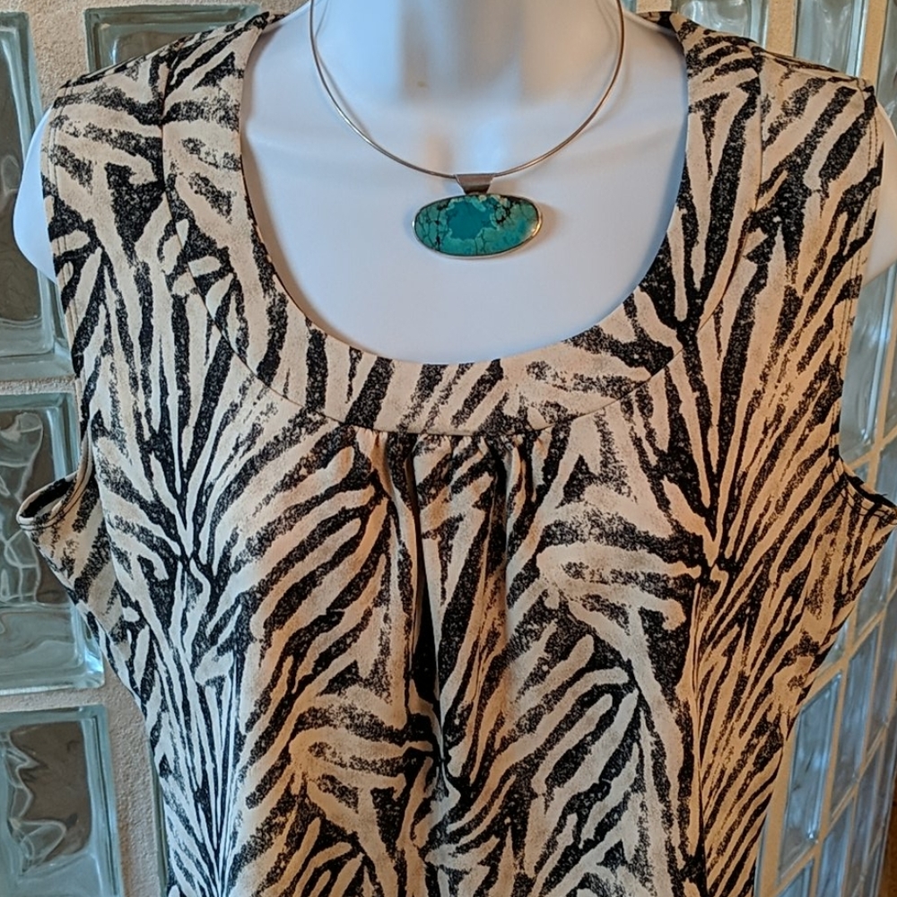 Liz Claiborne Short Sleeve Blouse
